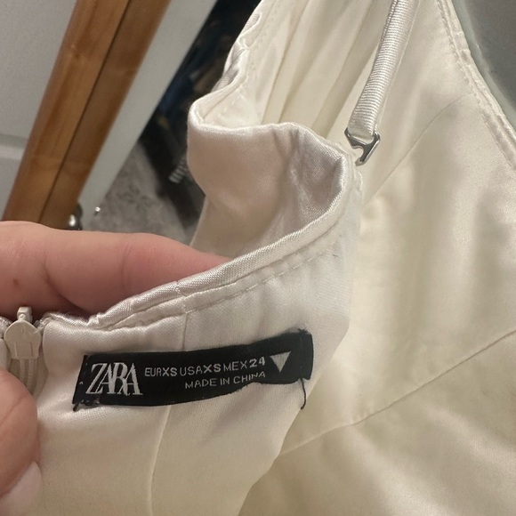 Zara White Satin Mini Dress - Picture 4 of 4